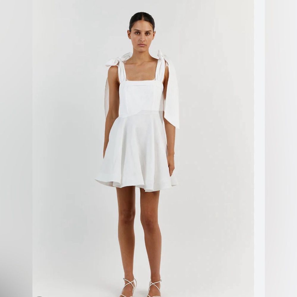 Dissh Dress, Tie shoulder. NWT